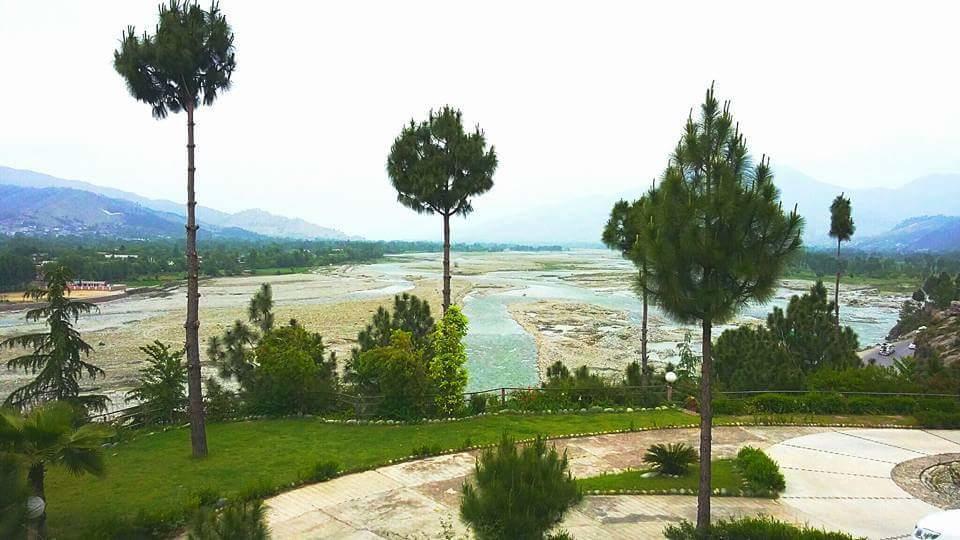 Rock City Resort Mingora Экстерьер фото