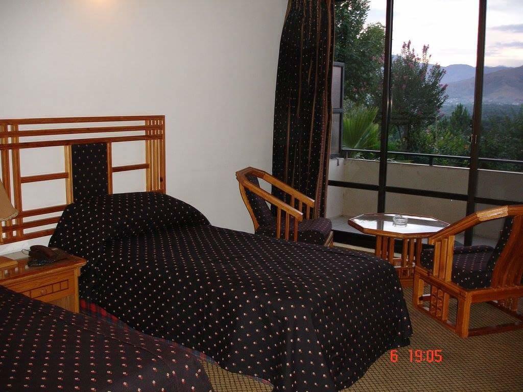 Rock City Resort Mingora Экстерьер фото
